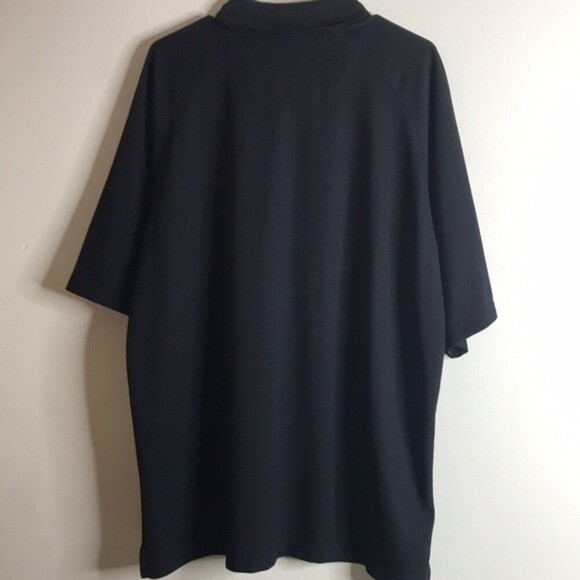 Antiqua black polo with bulls logo on front size XL - Picture 7 of 10